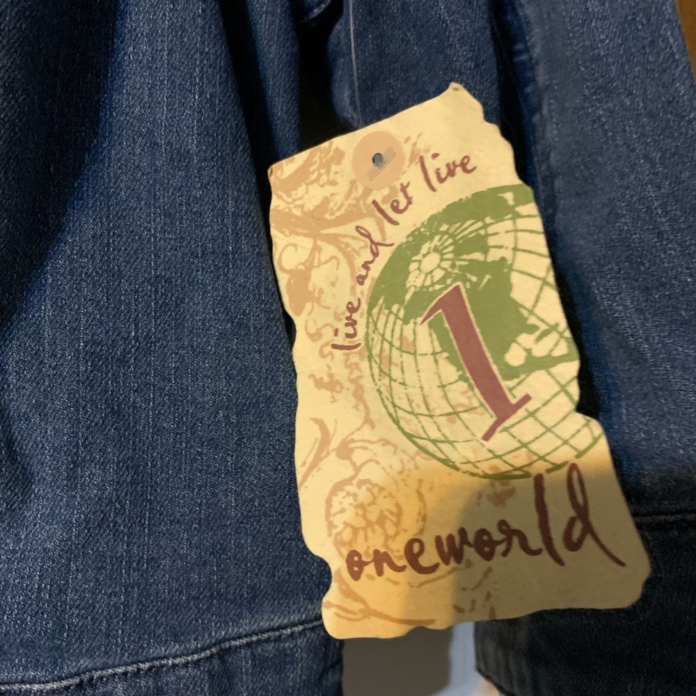 Stretch Denim Jacket. ONE WORLD Cropped.  Size LARGE. New with tag. Too cute! - Picture 3 of 8